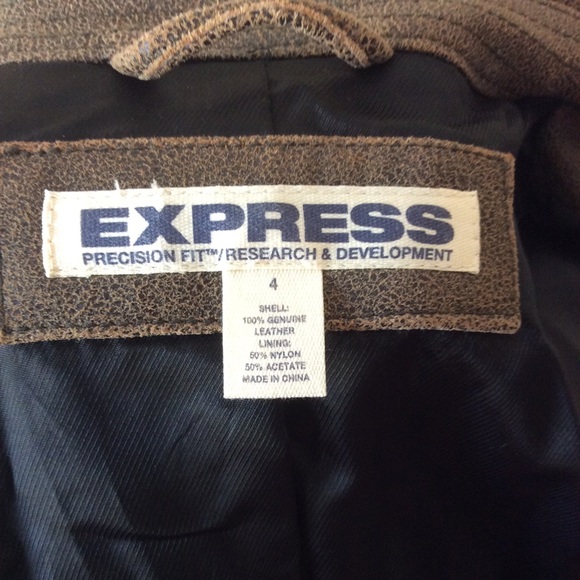 Leather Vintage Preowned Express PrecisionTaupe Distressed Jacket, size 4 - Picture 9 of 16